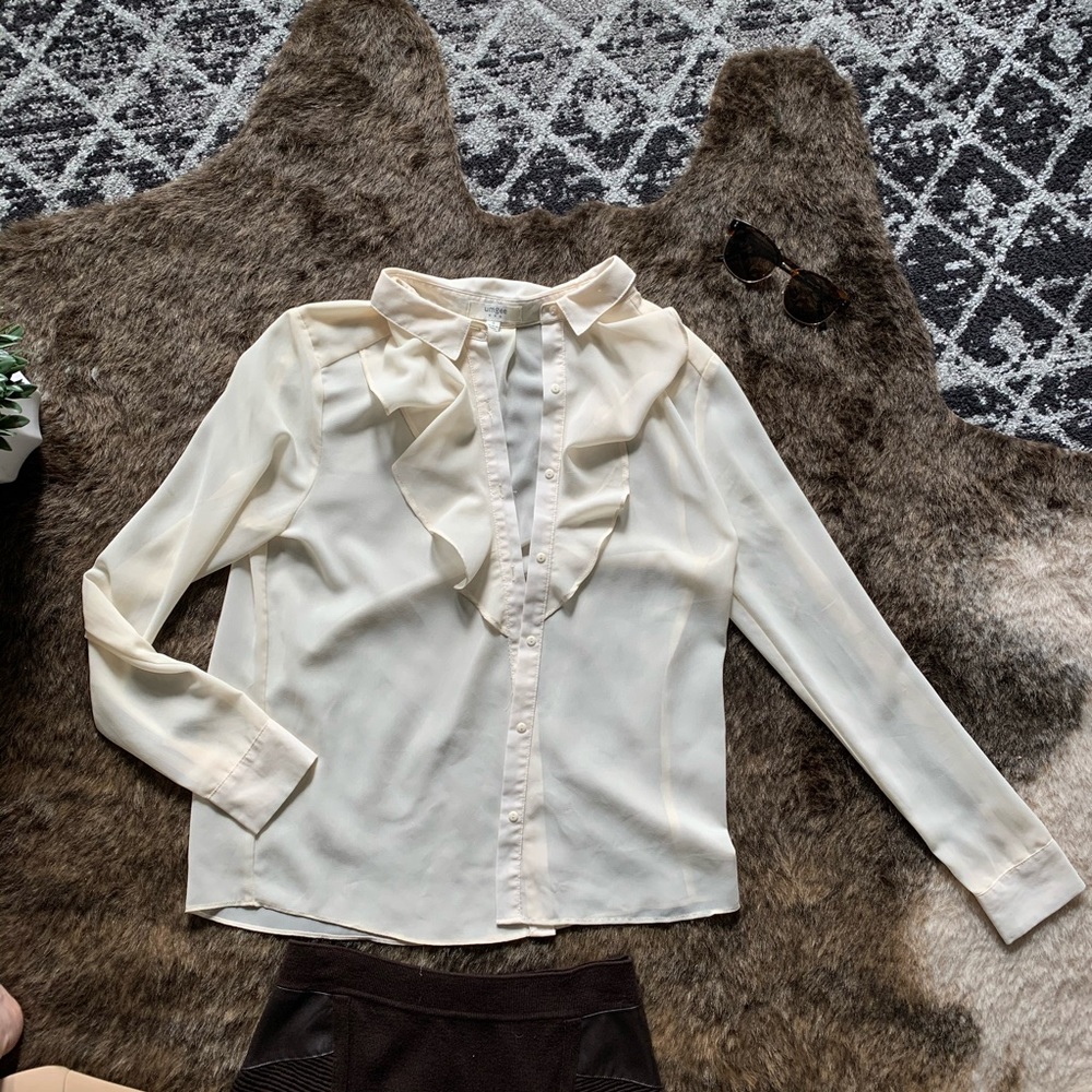Sheer off white umgee button down, small